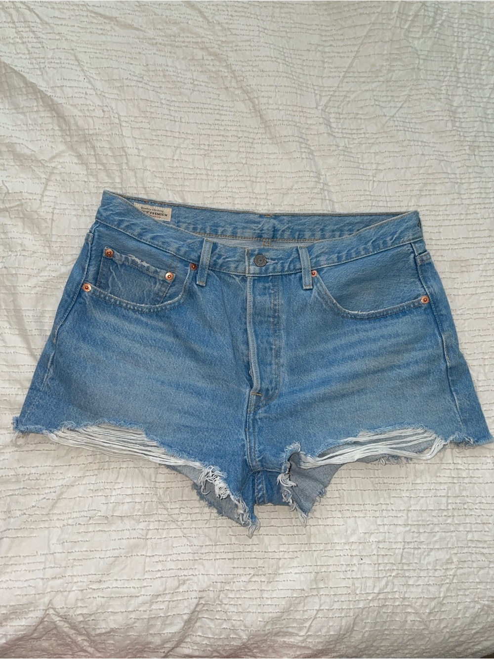 Levi’s 501 shorts size 30